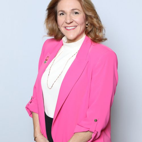 Headshot Caitlin Gardner, Professional Speaker